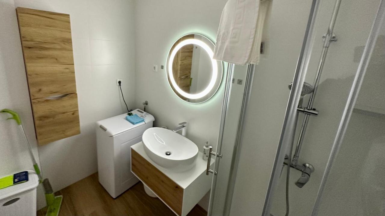 Apartment Felix, Novigrad, Istra Новиград Екстериор снимка