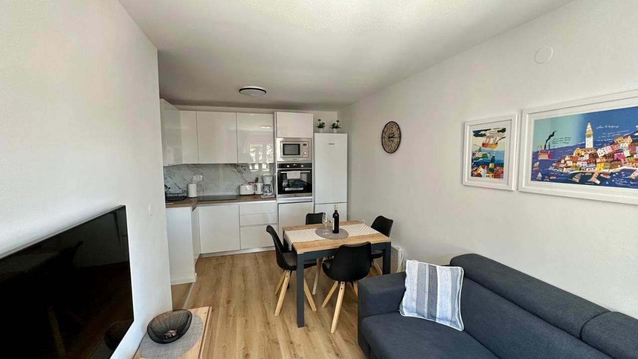 Apartment Felix, Novigrad, Istra Новиград Екстериор снимка
