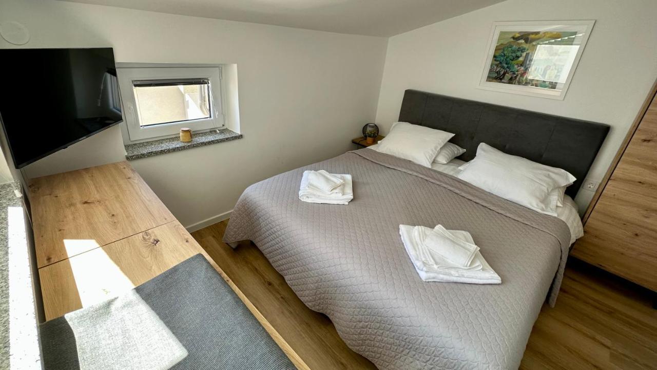 Apartment Felix, Novigrad, Istra Новиград Екстериор снимка